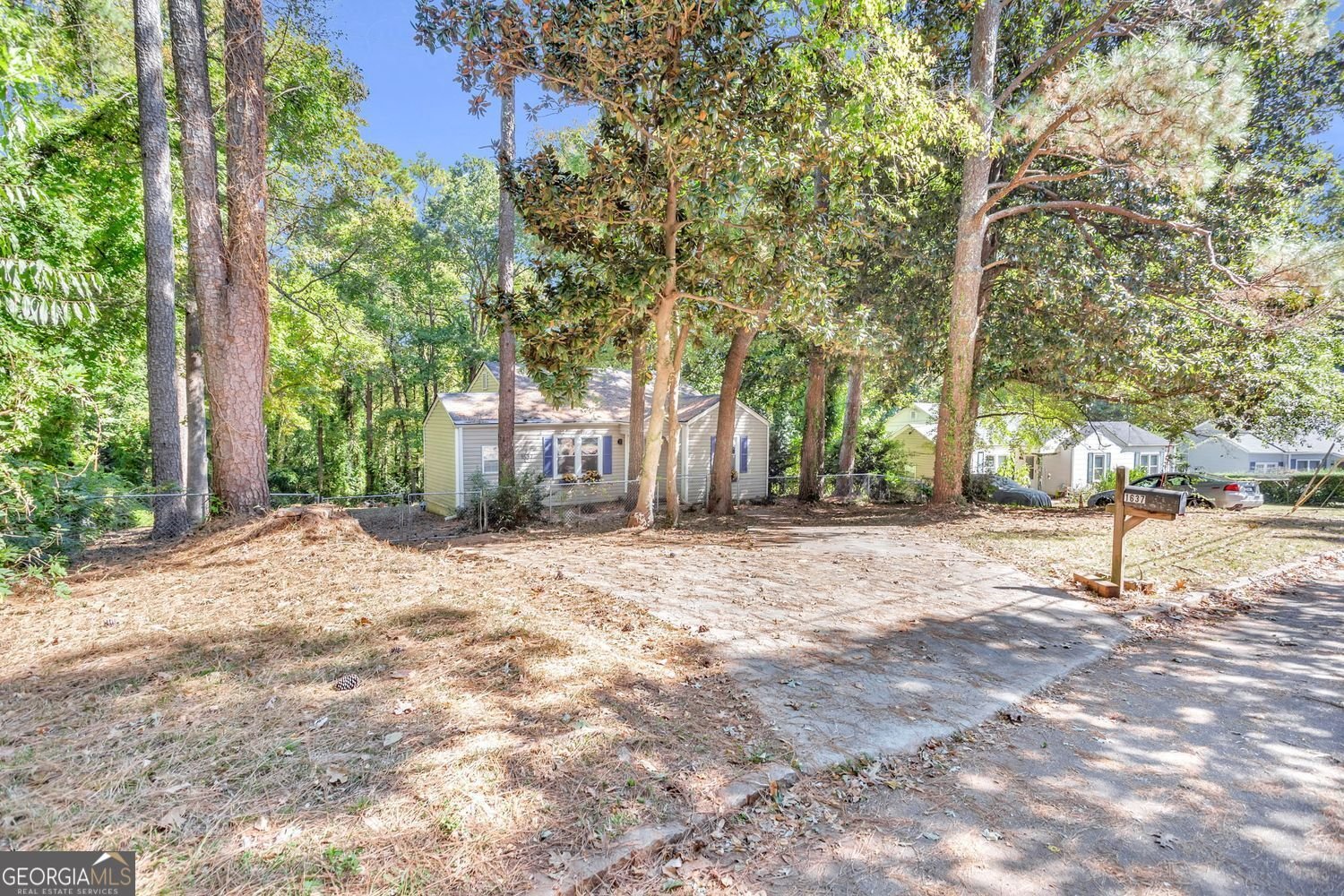 1637 Cecilia Drive Atlanta - Photo 12