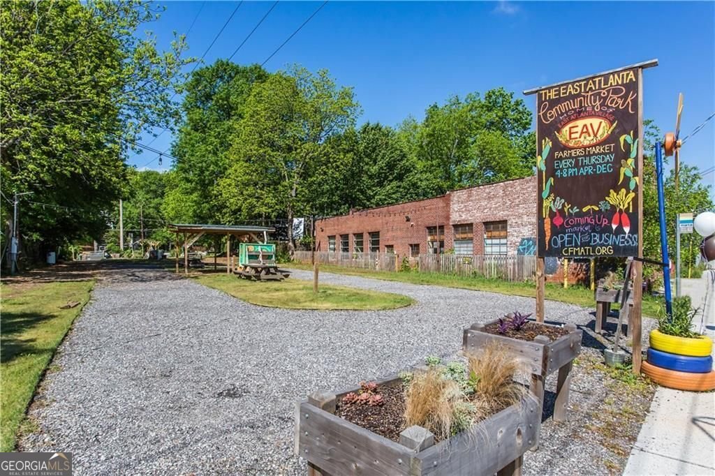 1637 Cecilia Drive Atlanta - Photo 18