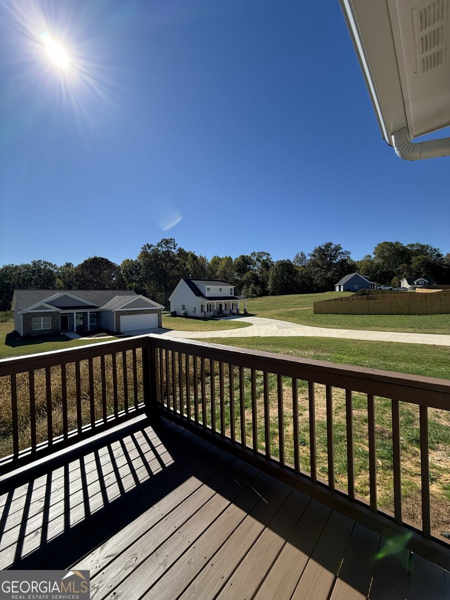 210 Charlotte Circle Statham - Photo 10