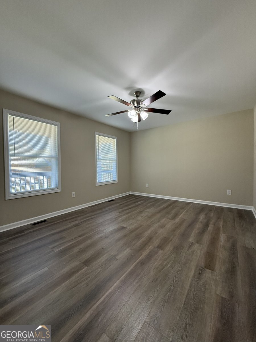 210 Charlotte Circle Statham - Photo 11