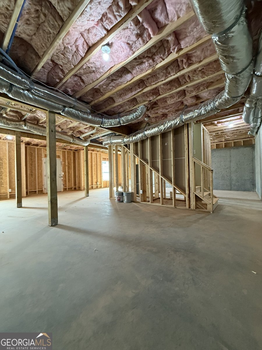 210 Charlotte Circle Statham - Photo 12