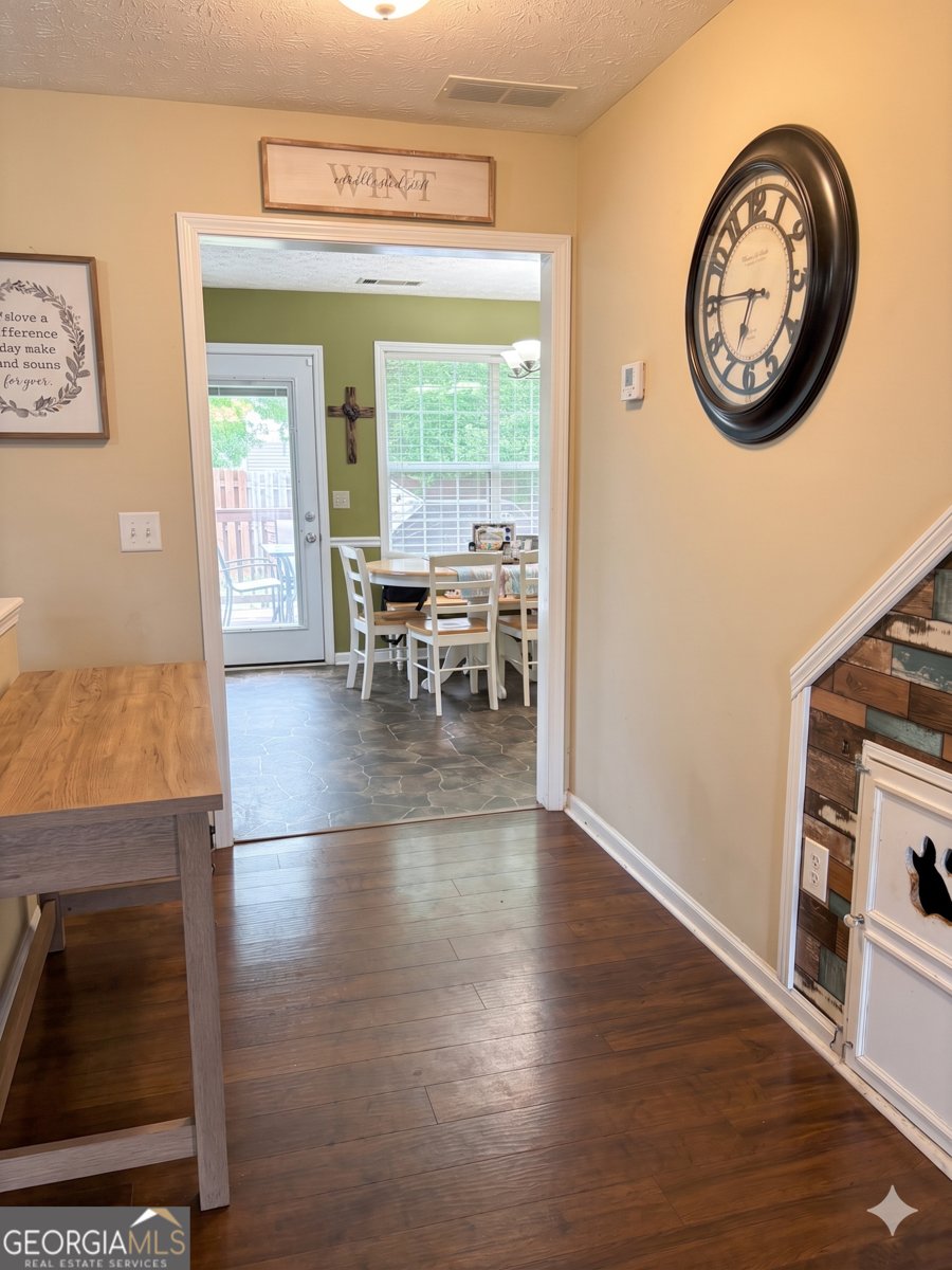 4111 Edenbrooke Circle Loganville - Photo 6