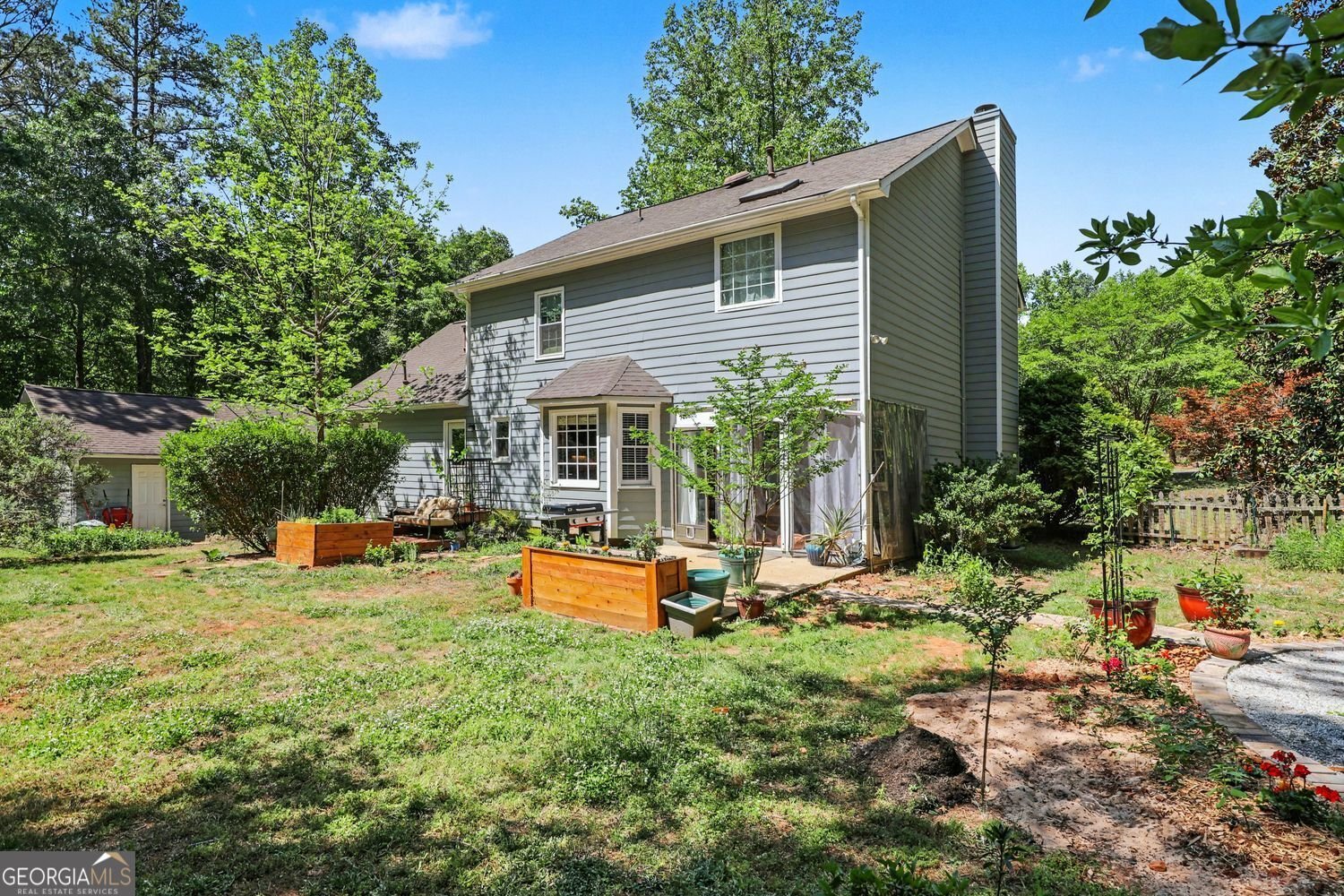 215 Hampton Woods Drive Fayetteville - Photo 6