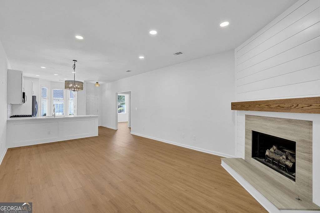 142 Victoria Way Roswell - Photo 11