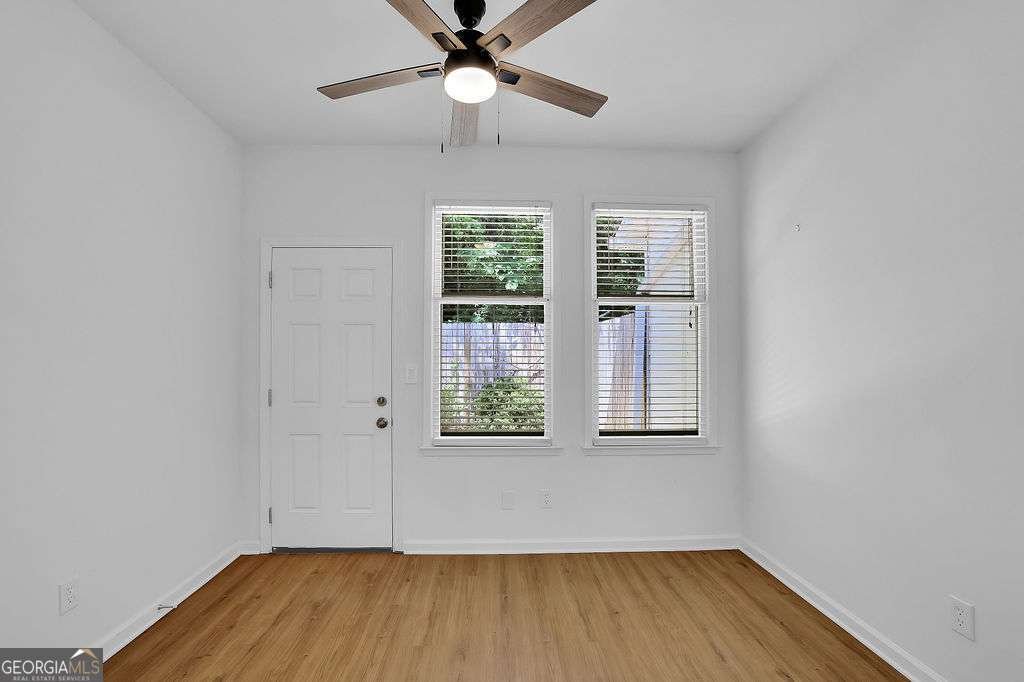 142 Victoria Way Roswell - Photo 12