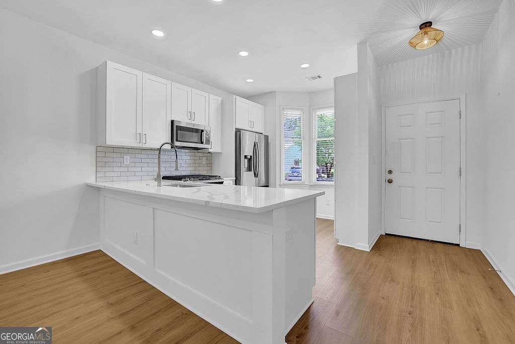 142 Victoria Way Roswell - Photo 8