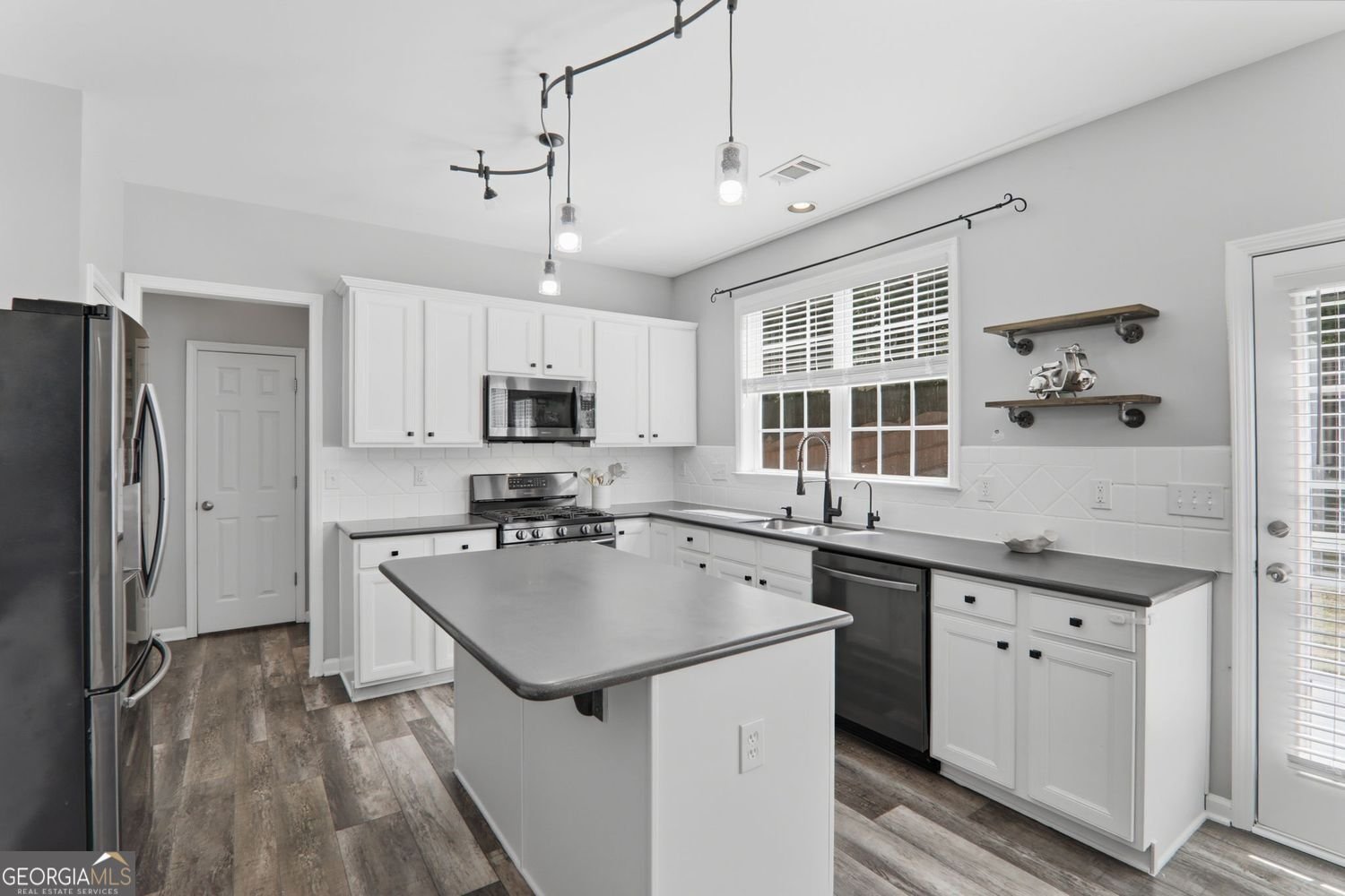 3590 Davyne Bend Cumming - Photo 15