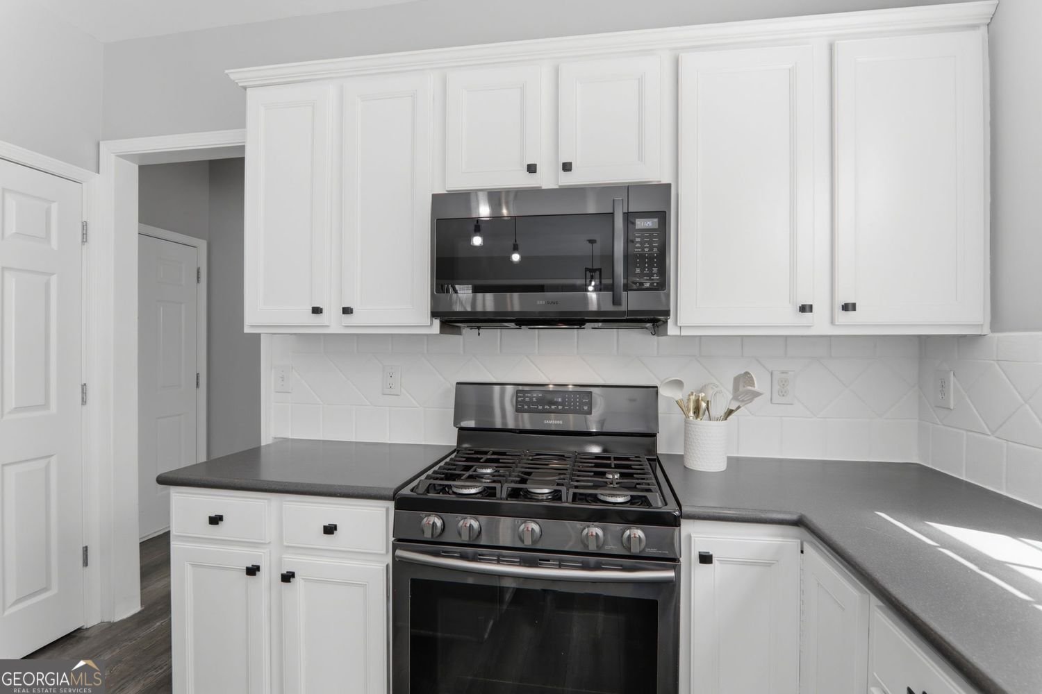 3590 Davyne Bend Cumming - Photo 16