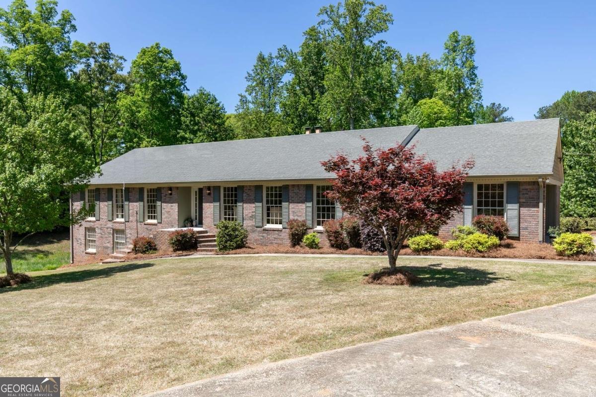 3554 Geralding Street Powder Springs - Photo 1