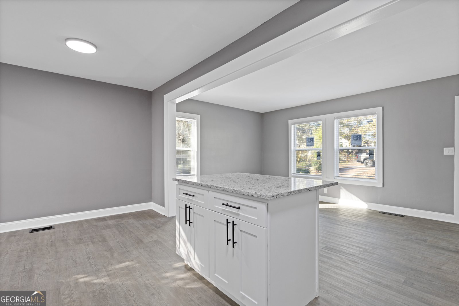 2355 Hillside Avenue Decatur - Photo 11