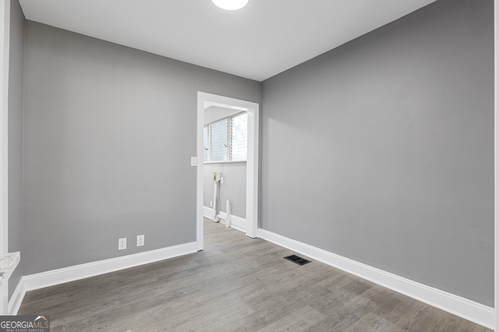 2355 Hillside Avenue Decatur - Photo 8