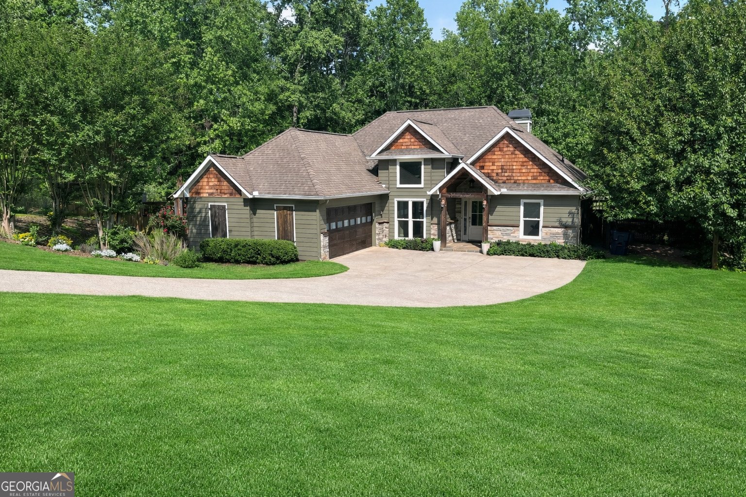 5775 Enchantress Lane Buford - Photo 1