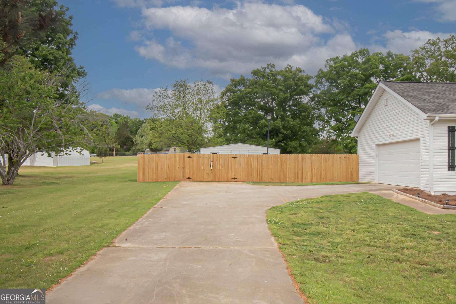 225 Graystone Drive Covington - Photo 23
