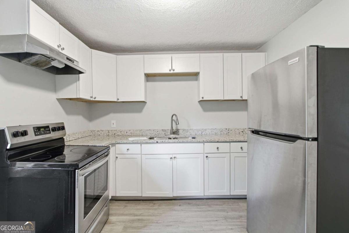 4813 Bartlett Road Forest Park - Photo 7