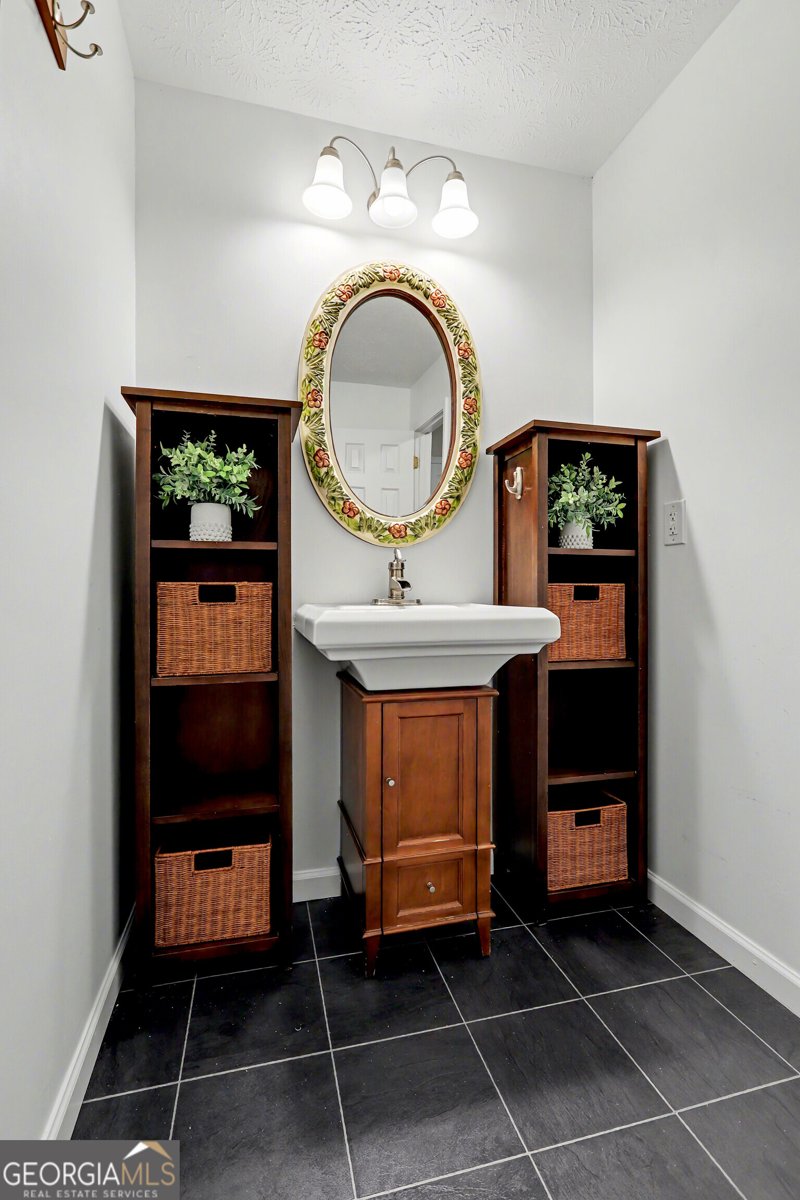 5602 Grist Stone Drive Lilburn - Photo 33