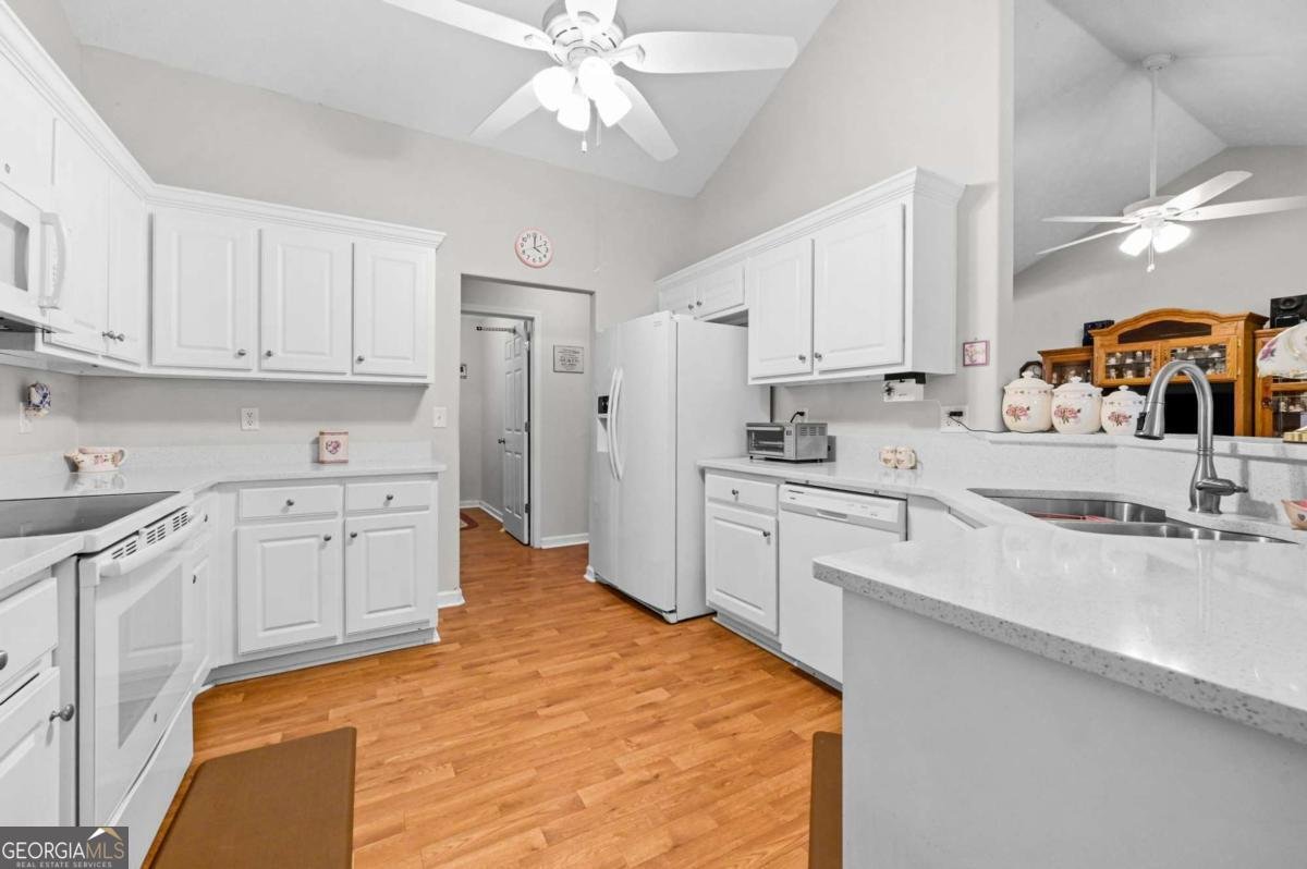 586 Kristin Lane Winder - Photo 13