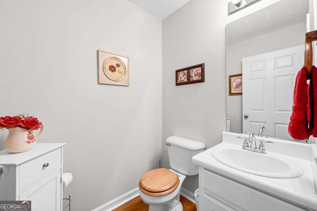 586 Kristin Lane Winder - Photo 17