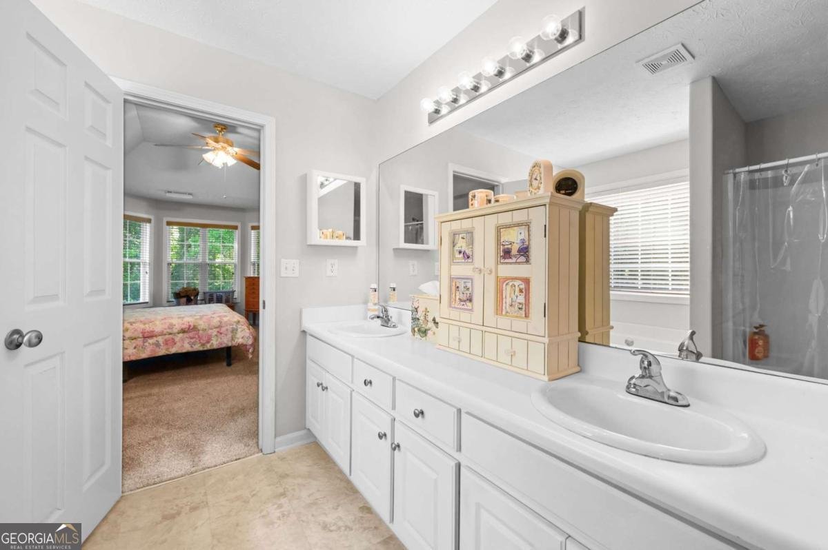 586 Kristin Lane Winder - Photo 24