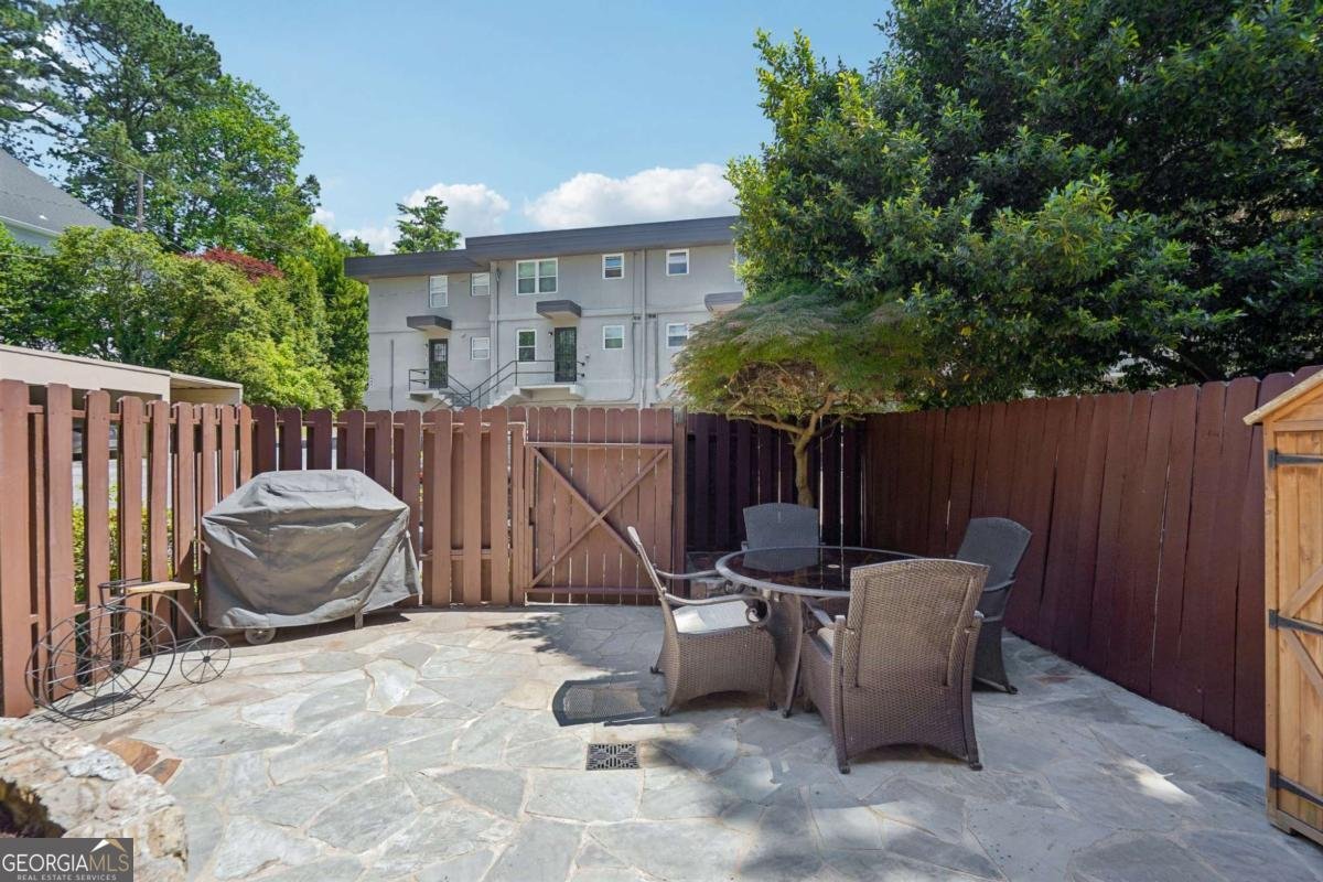 284 Lakemoore Drive Atlanta - Photo 17