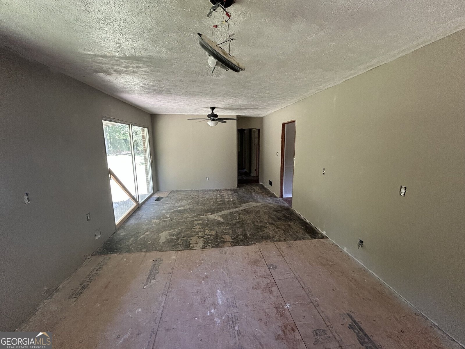 169 Kennedy Road Griffin - Photo 10