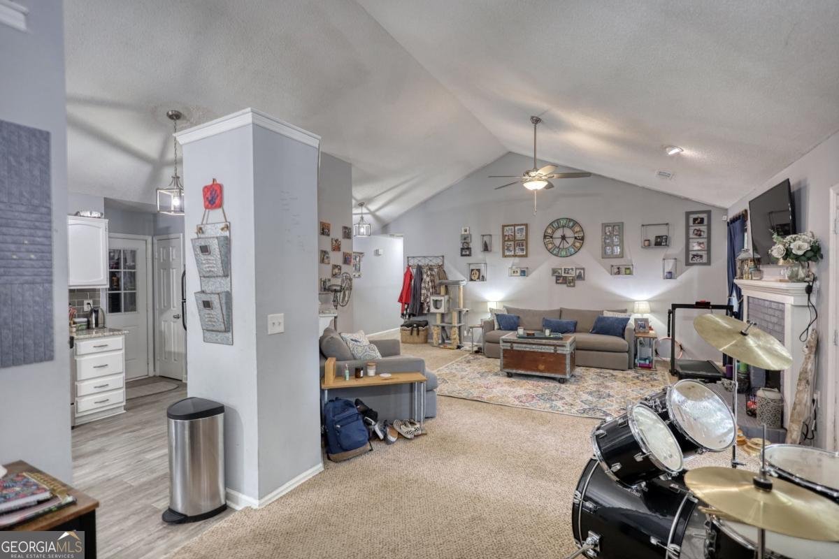 2206 Ridgewood Court Conyers - Photo 11