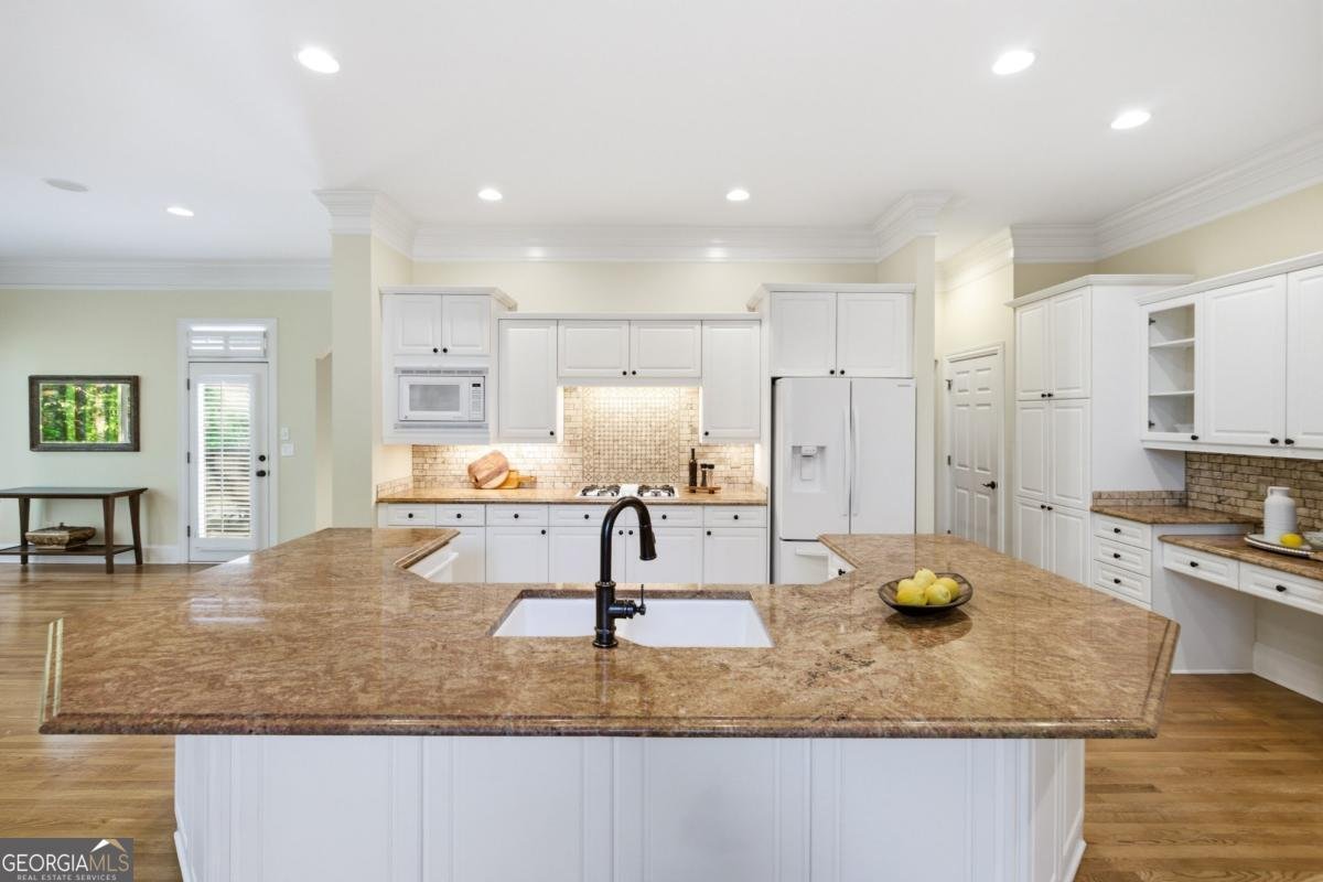 1215 River Laurel Drive Suwanee - Photo 11