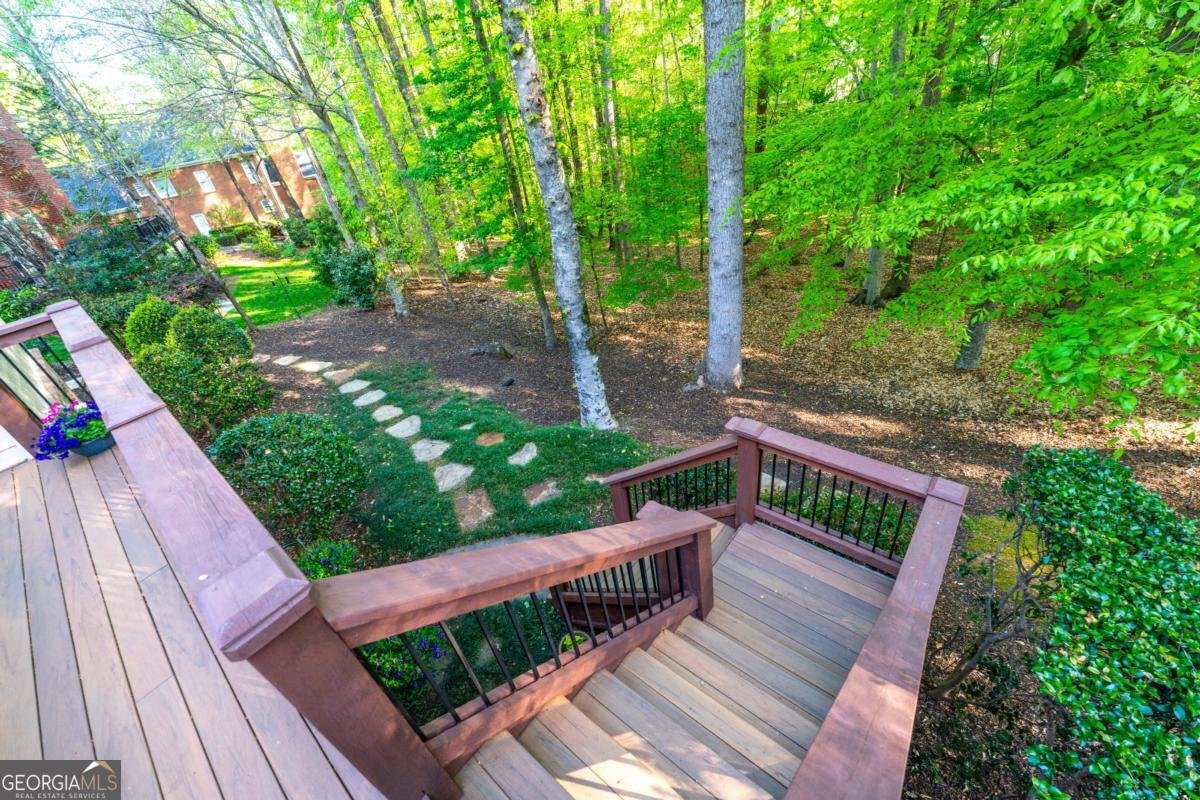 1215 River Laurel Drive Suwanee - Photo 9