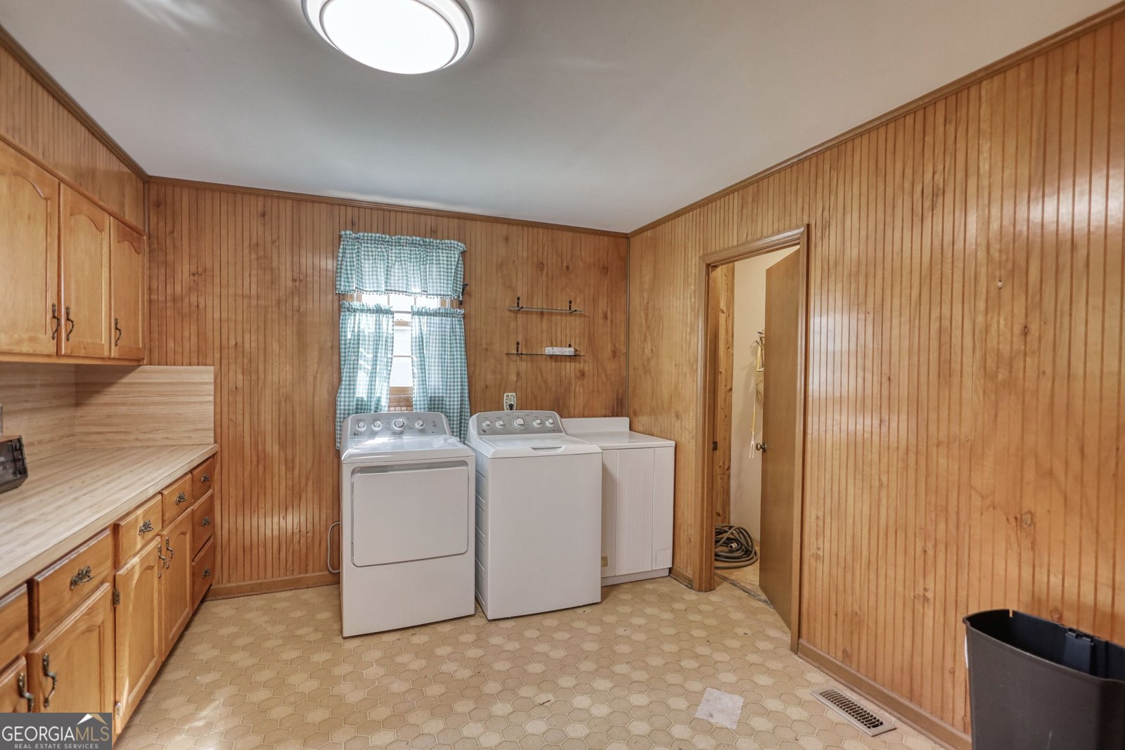 706 Railroad Street Shady Dale - Photo 20