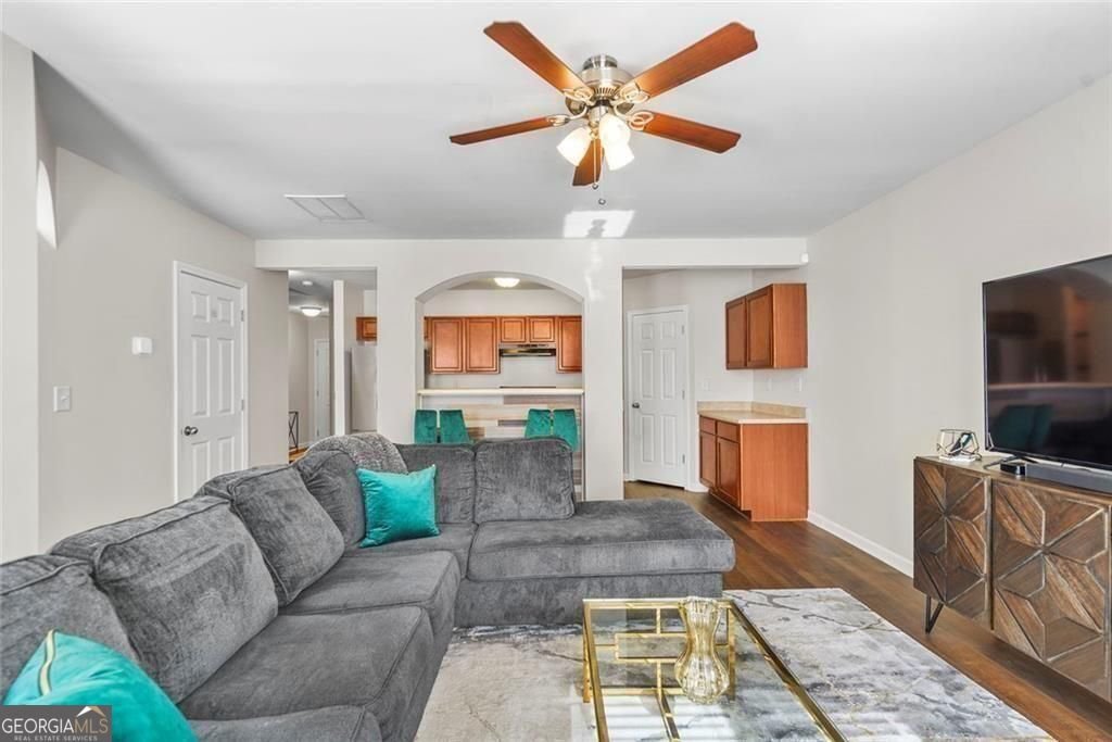 332 Oaktown Court Lawrenceville - Photo 12