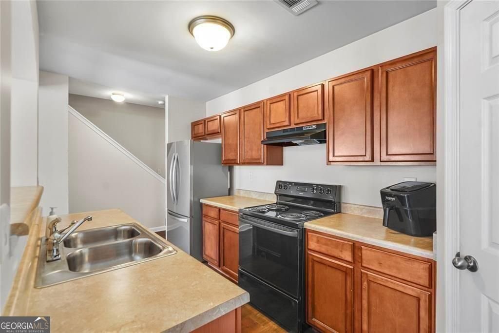 332 Oaktown Court Lawrenceville - Photo 8