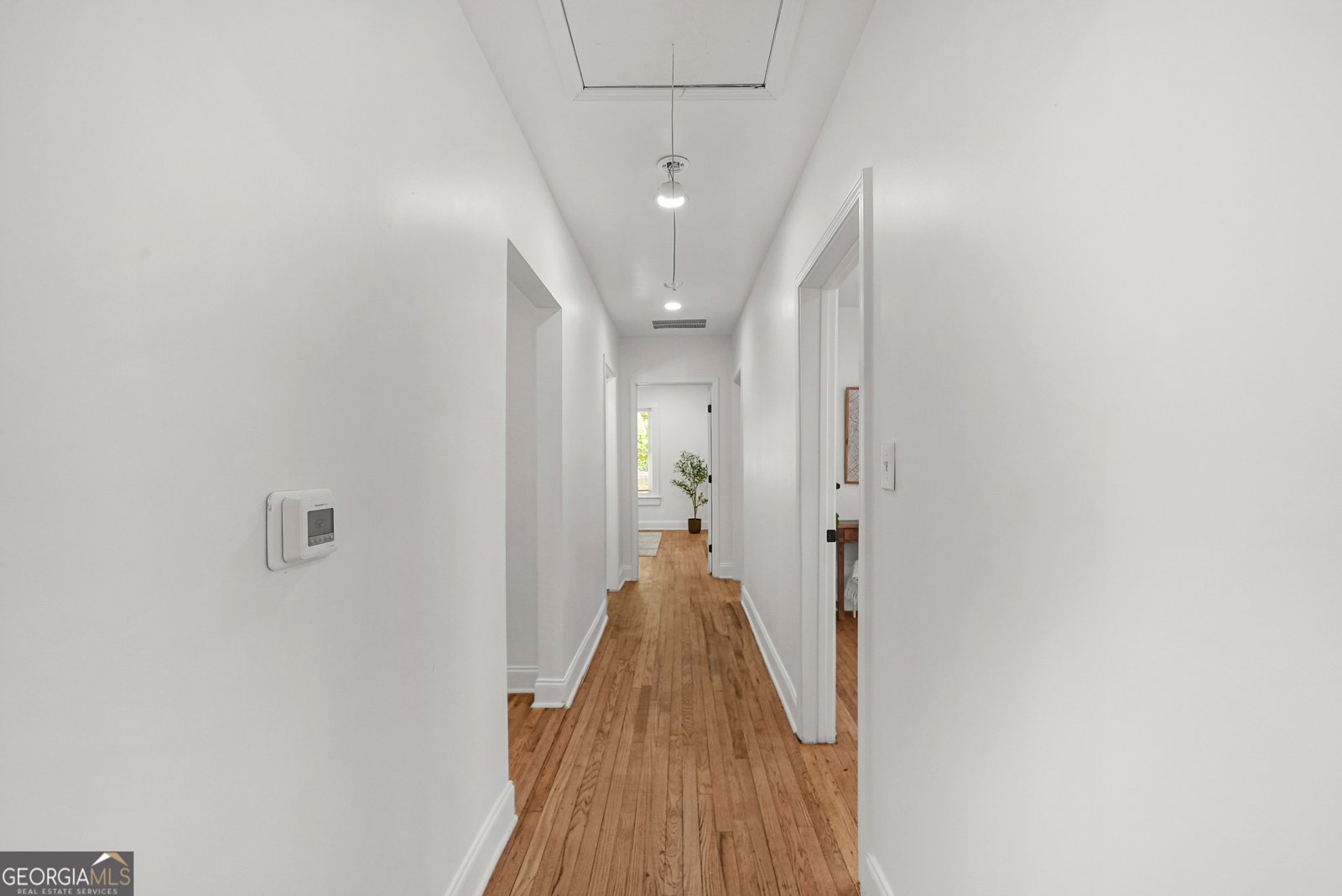 1023 Byron Drive Atlanta - Photo 12