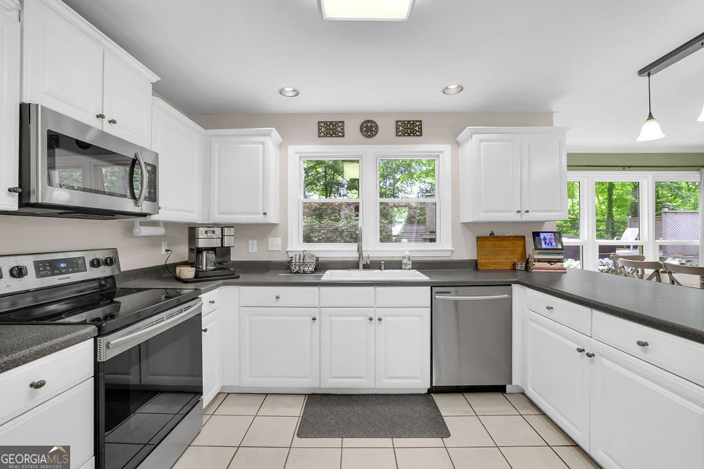 4616 Astible Circle Acworth - Photo 13