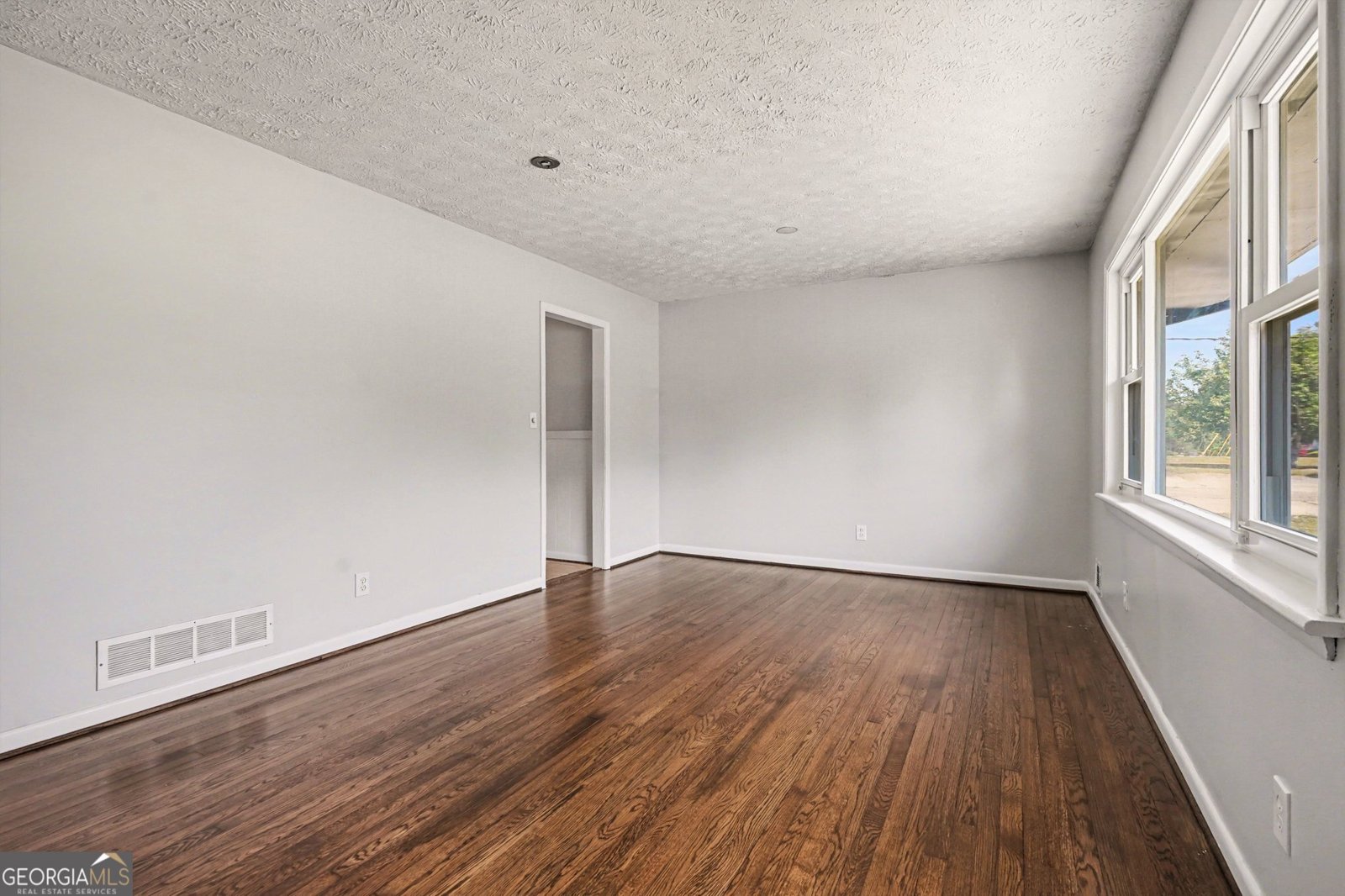 1563 Rockbridge Road Stone Mountain - Photo 7