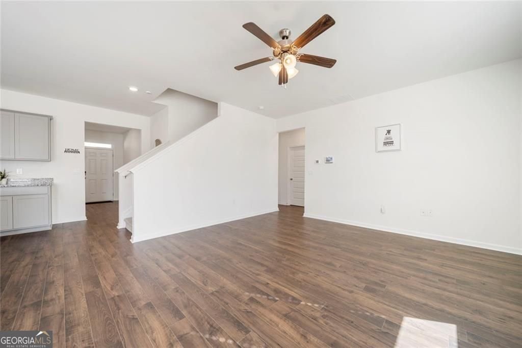 1593 Daisy May Court dacula - Photo 8