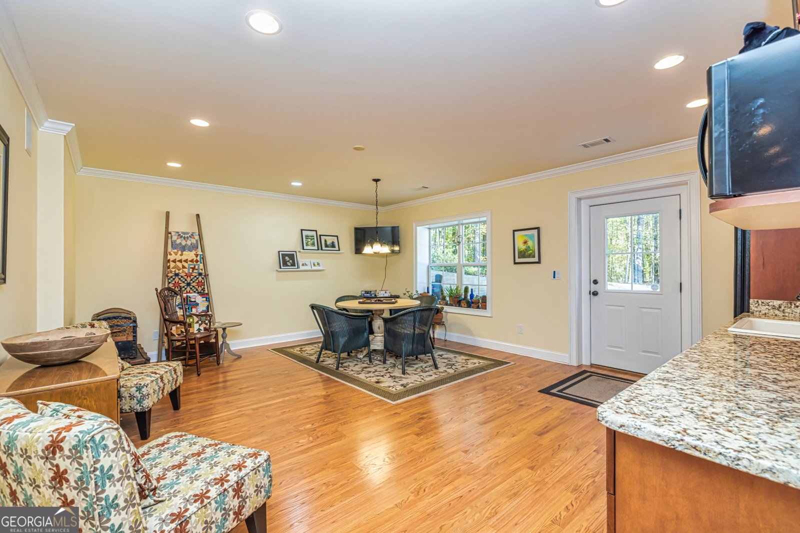 210 Mockingbird Lane Brooks - Photo 41