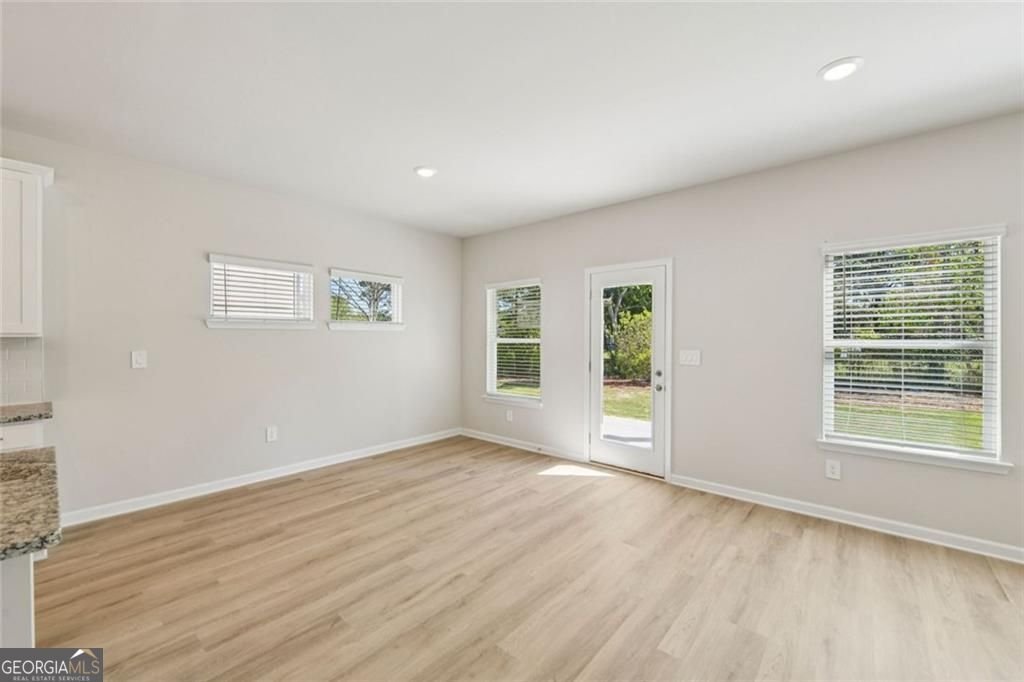 2374 Martin Spring Bend Lawrenceville - Photo 9