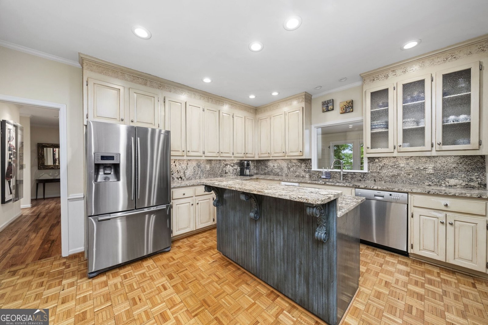 300 Waterpine Court Sandy Springs - Photo 16