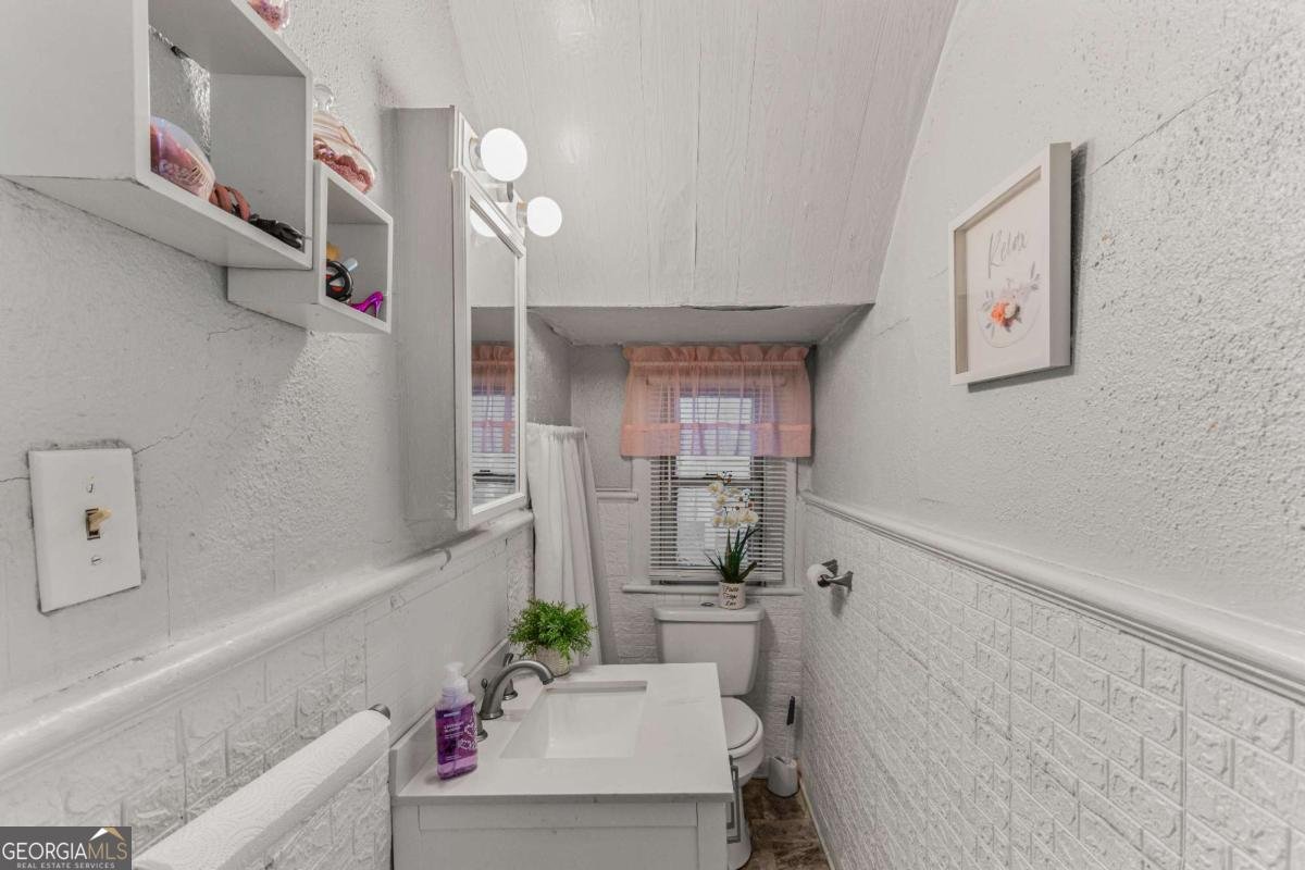 211 34Th Street Savannah - Photo 15