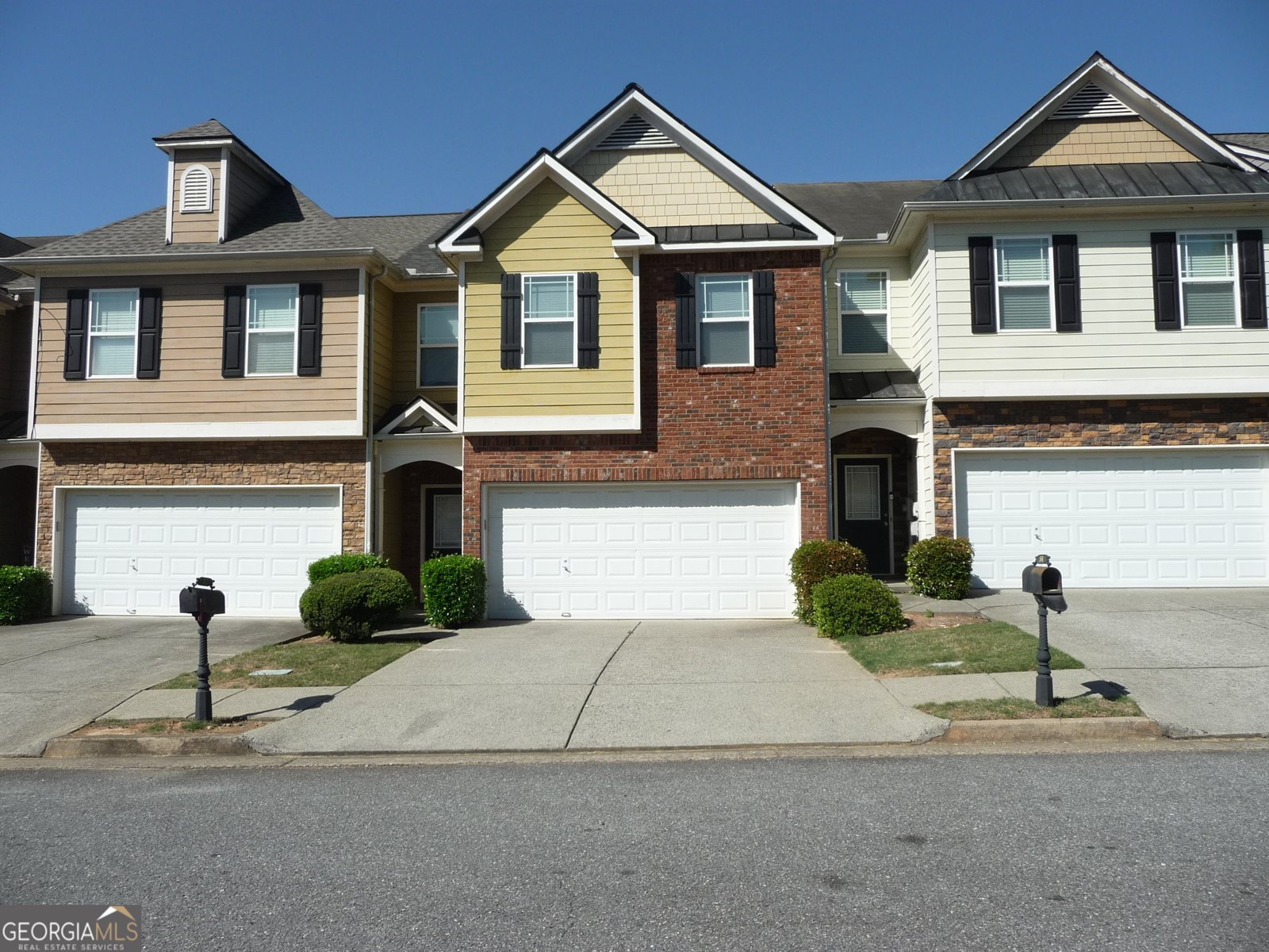 52 Providence Oak Court Lawrenceville - Photo 1