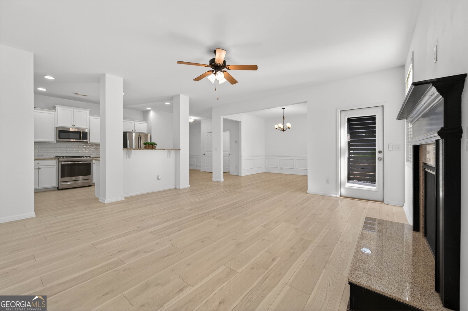 6837 Big Sky Drive Flowery Branch - Photo 11