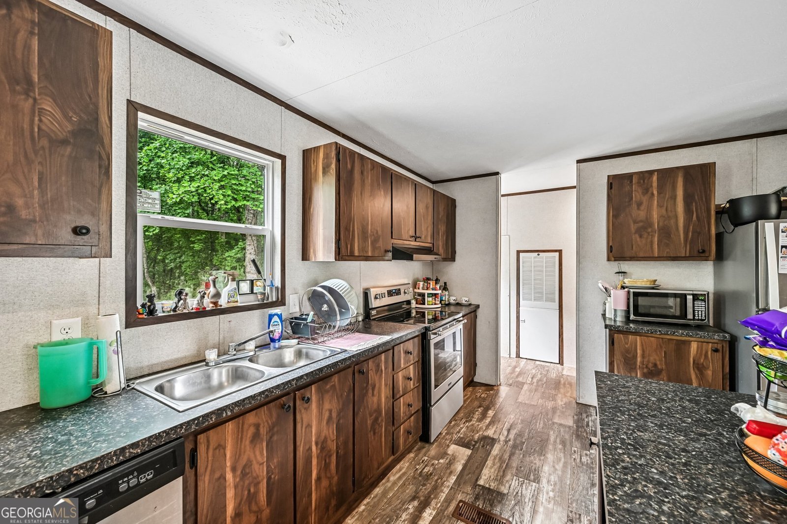 5805 Saddle club Road Gainesville - Photo 8