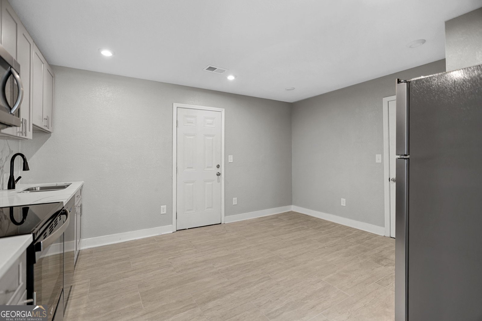 3356 Kings Park Circle Macon - Photo 13