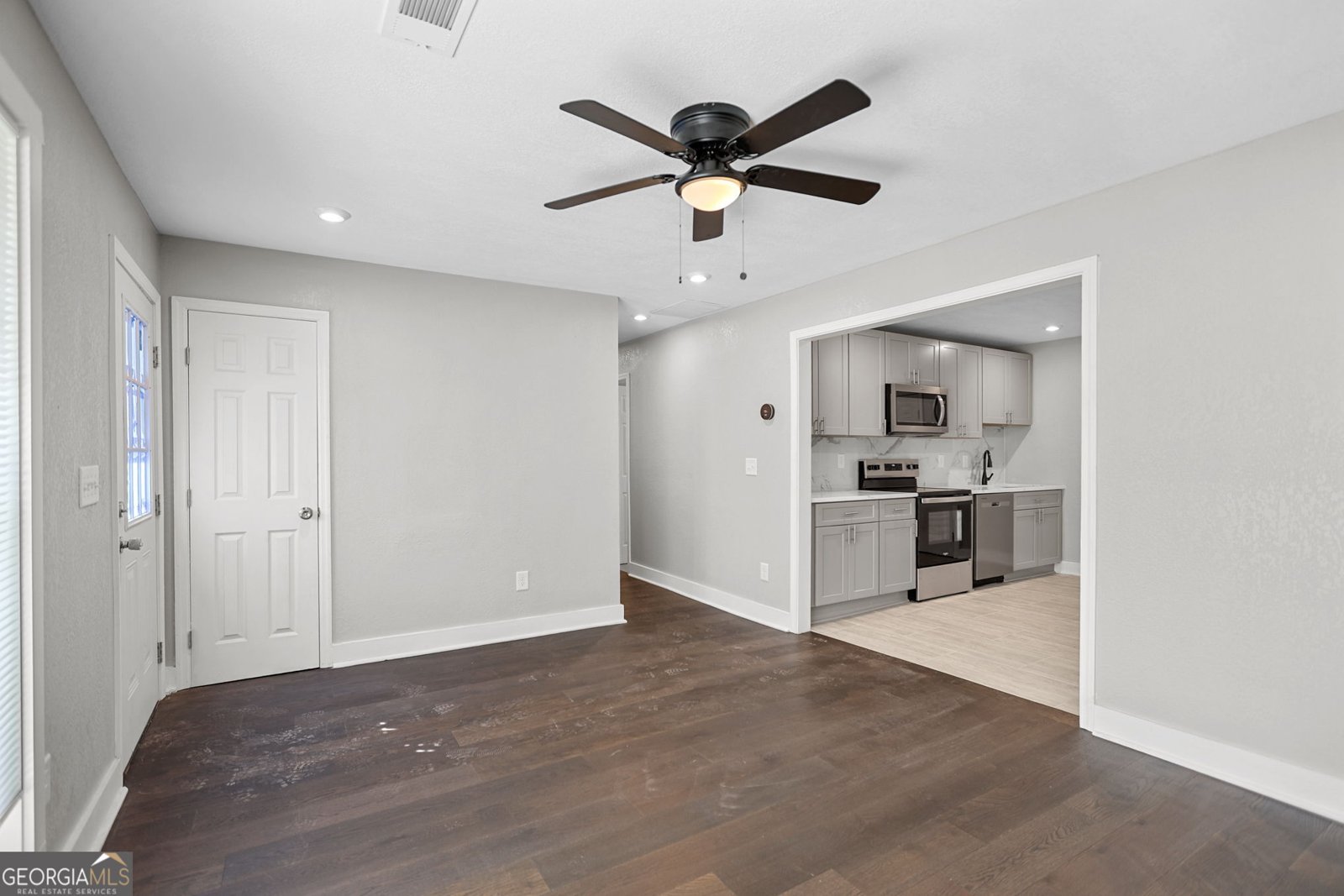 3356 Kings Park Circle Macon - Photo 9