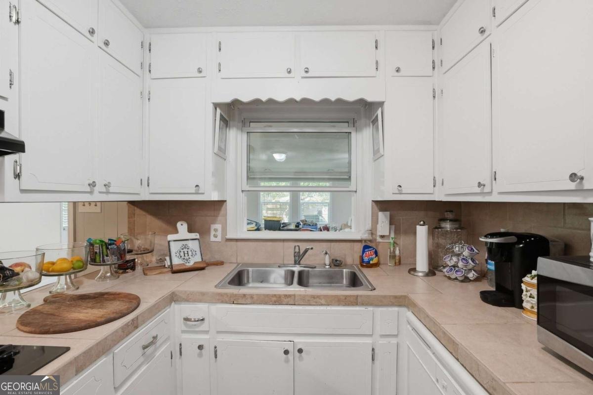 5737 Highway 20 Covington - Photo 9