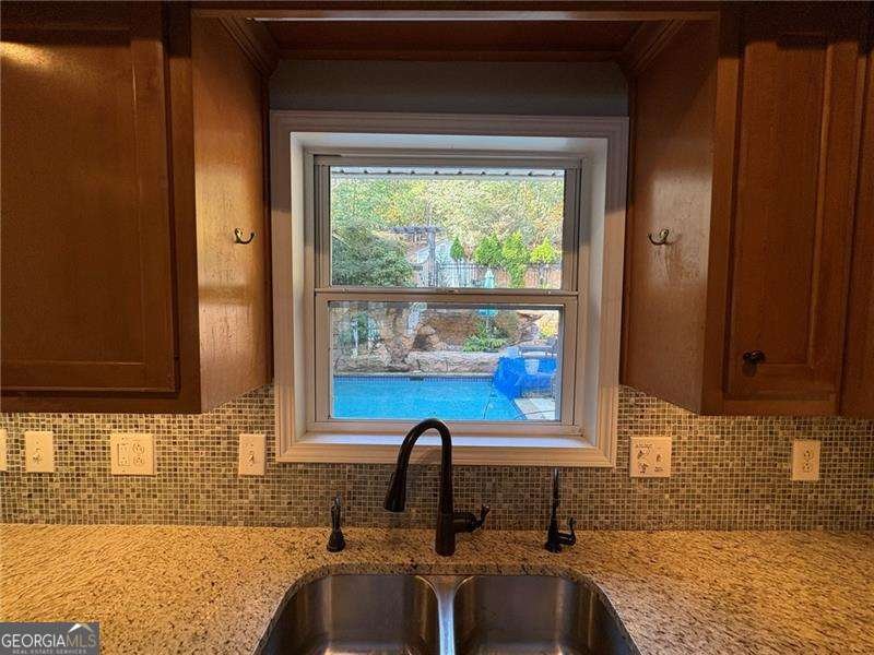 7280 Collins Drive Cumming - Photo 39