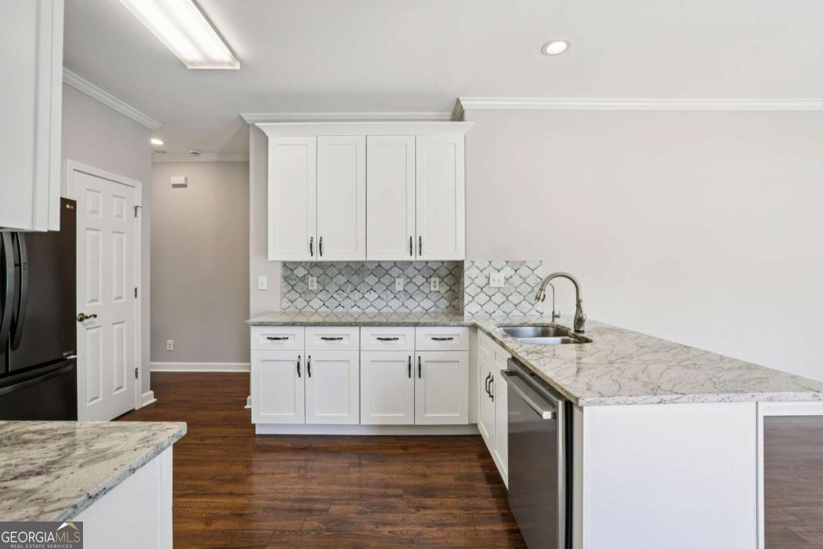 755 Gates Lane Johns Creek - Photo 12