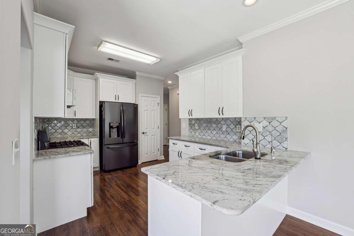 755 Gates Lane Johns Creek - Photo 13