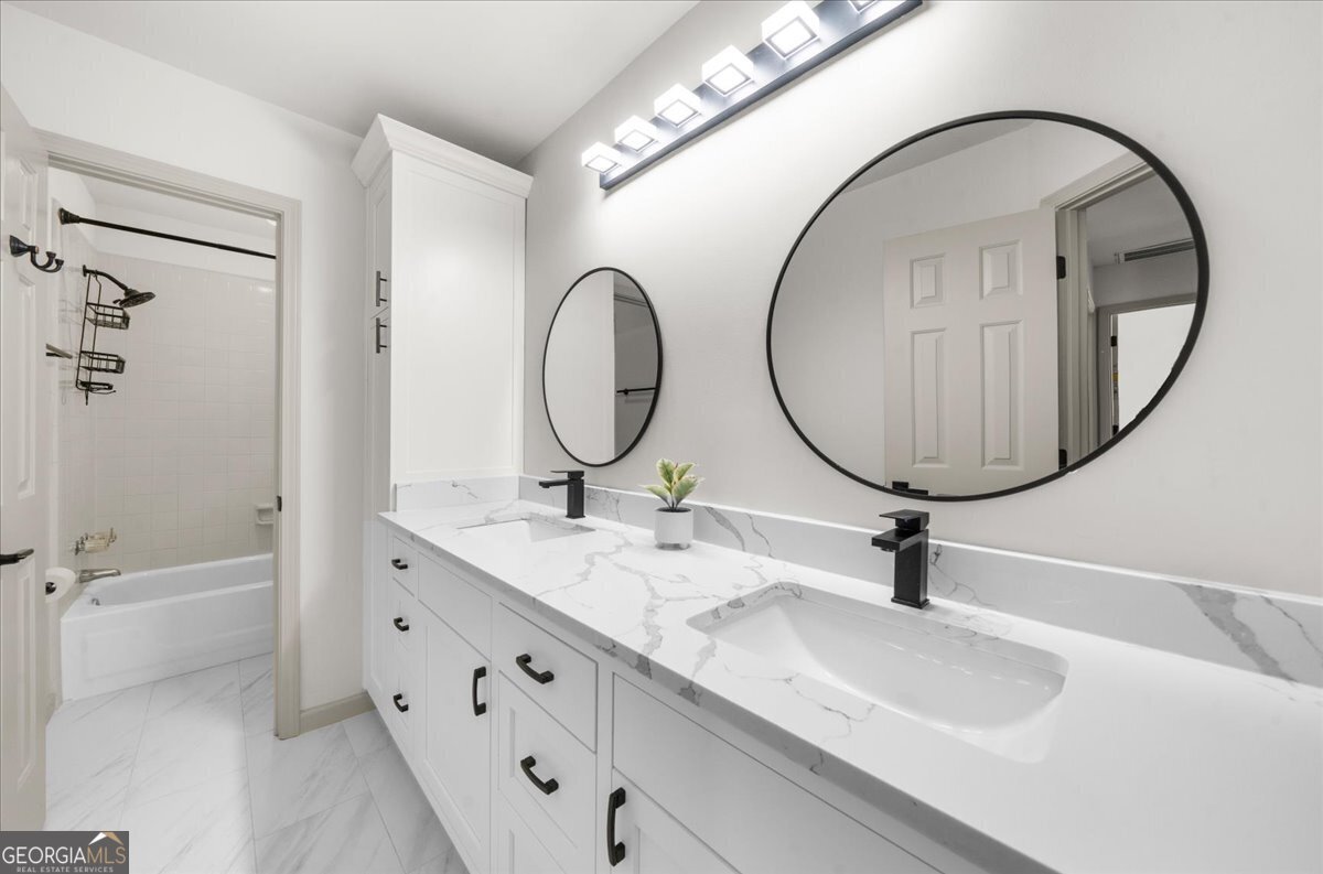 11285 Vedrines Drive Johns Creek - Photo 35