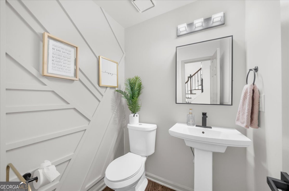 11285 Vedrines Drive Johns Creek - Photo 9