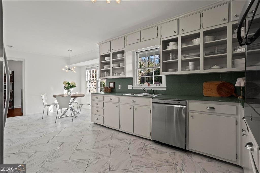 4841 Leeds Court Dunwoody - Photo 10